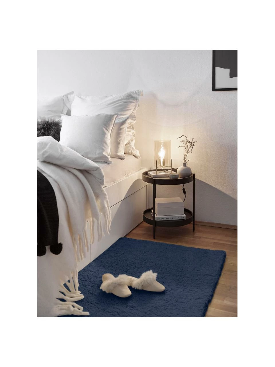 Coupon 👍 Westwing Collection Tapis moelleux à poils longs bleu foncé Leighton, larg. 80 x long. 150 cm (taille XS) 😍 – Image 2