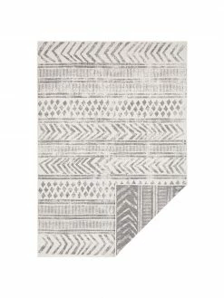 Bon marché ✨ Tapis réversible intérieur-extérieur à imprimés gris/crème Biri, larg. 80 x long. 150 cm (taille XS)Seulement 1 produit disponible 👏